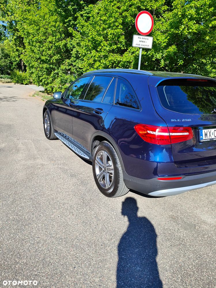 Mercedes-Benz GLC 250 4-Matic - 1