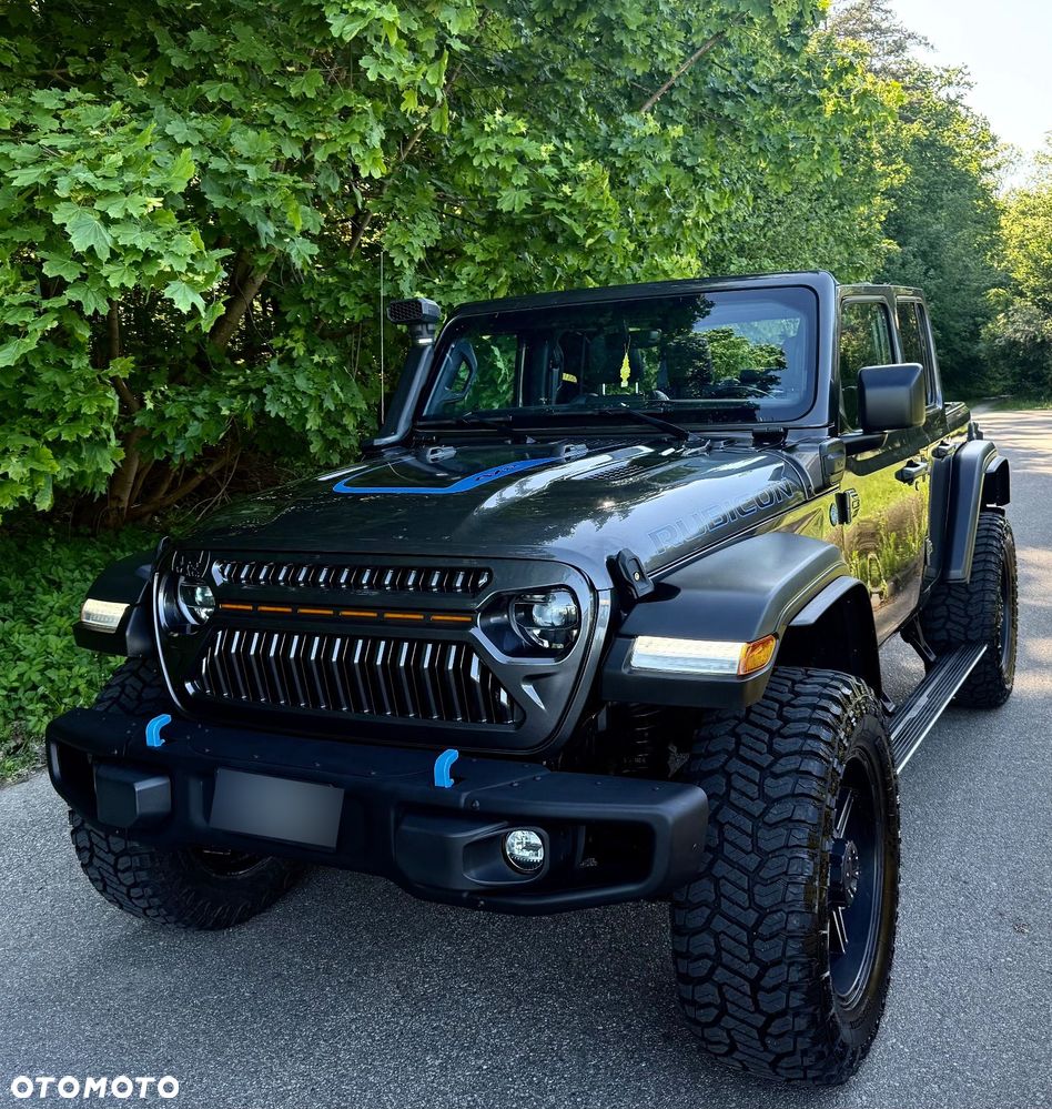 Jeep Wrangler - 1