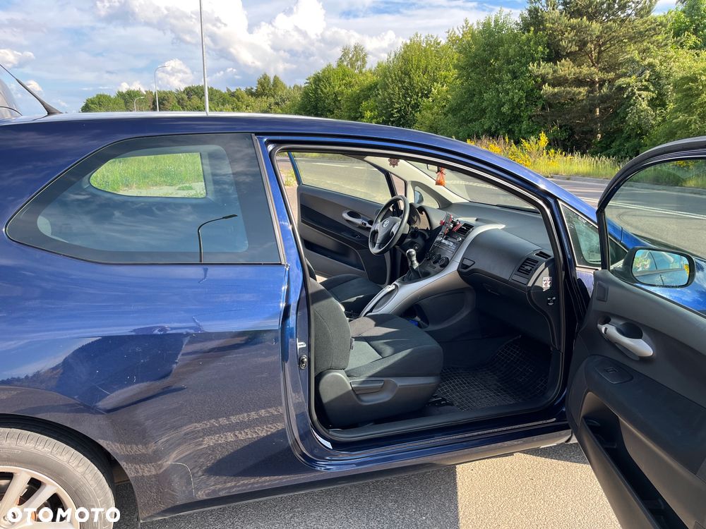 Toyota Auris 1.6 VVT-i Team - 12