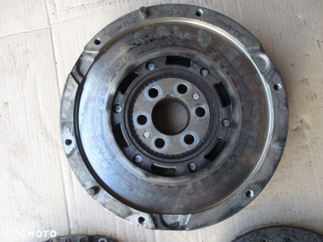 SPRZĘGŁO DWUMASA KOŁO DWUMASOWE BMW 3 E46 2.0B - 6