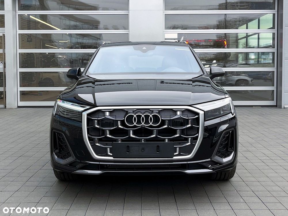 Audi Q7 - 8