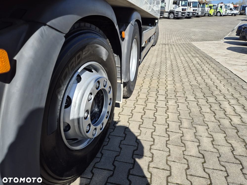 MAN TGS 26.320 / NAJLEPSZA OFERTA 3 OSIOWEJ CHŁODNI / E5 / FRIGOBLOCK 4 / SILNIK D20 - NAJLEPSZY! - 23