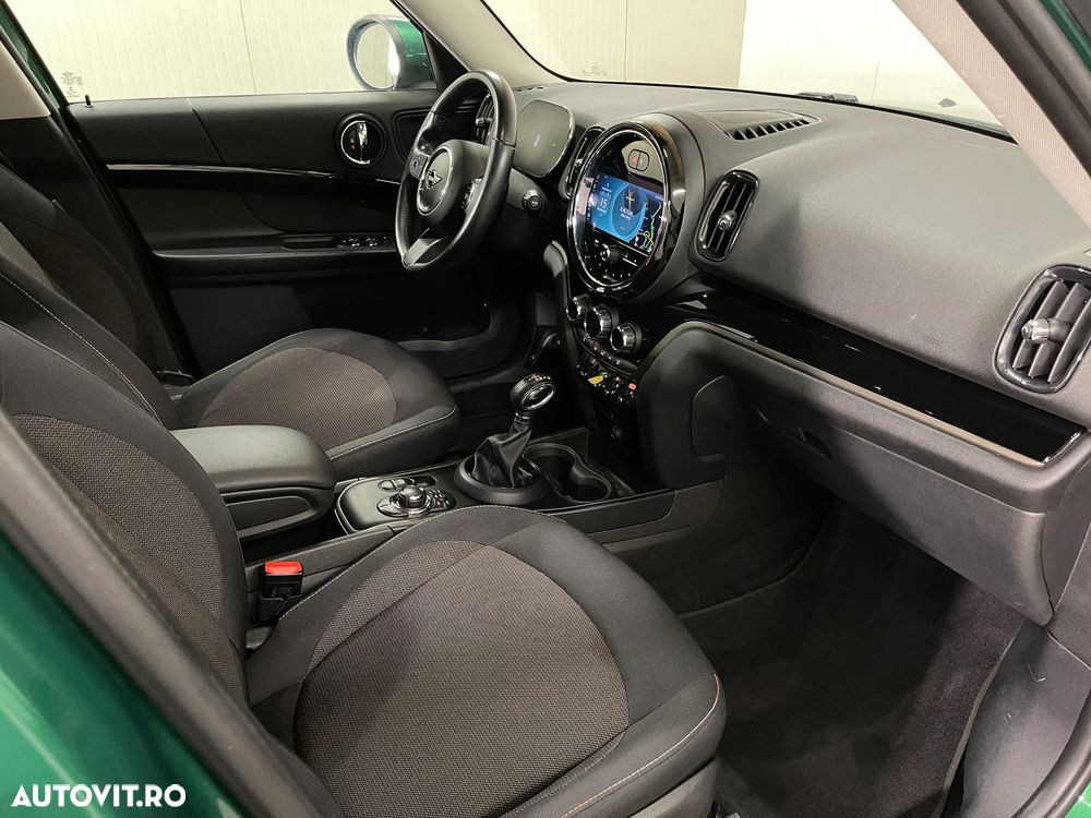 Mini Countryman Cooper SE ALL4 AT - 11