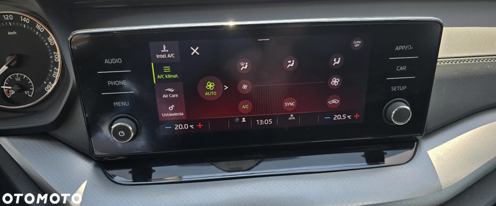 Skoda Octavia 1.5 TSI ACT Ambition - 32