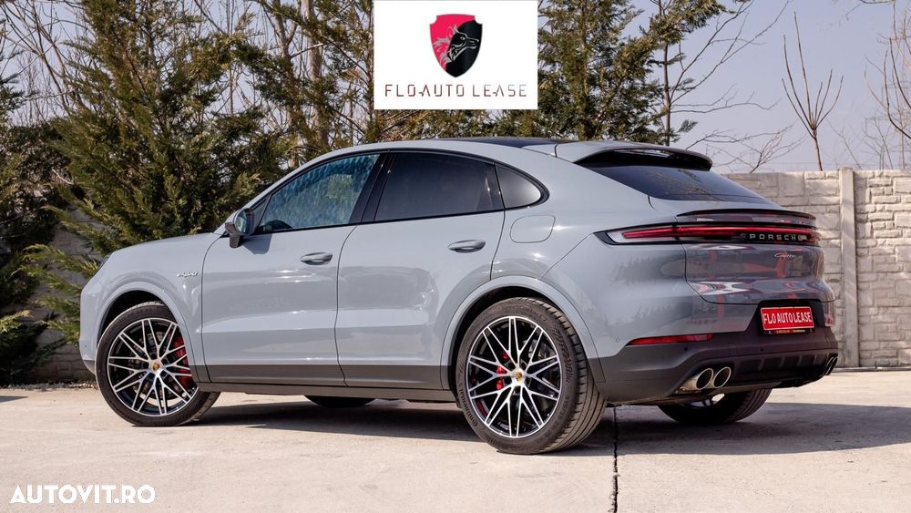 Porsche Cayenne Coupe S E-Hybrid - 5