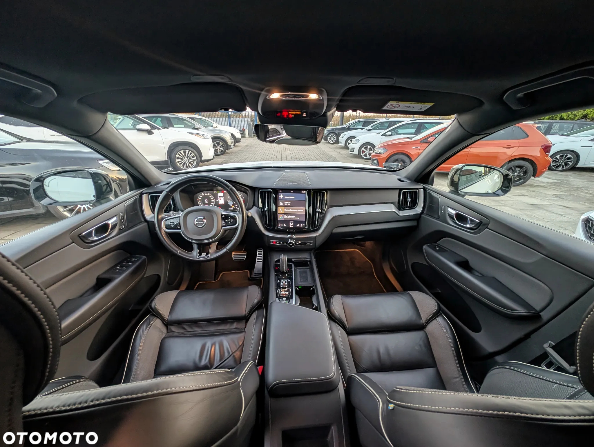 Volvo XC 60 B5 D AWD R-Design - 9
