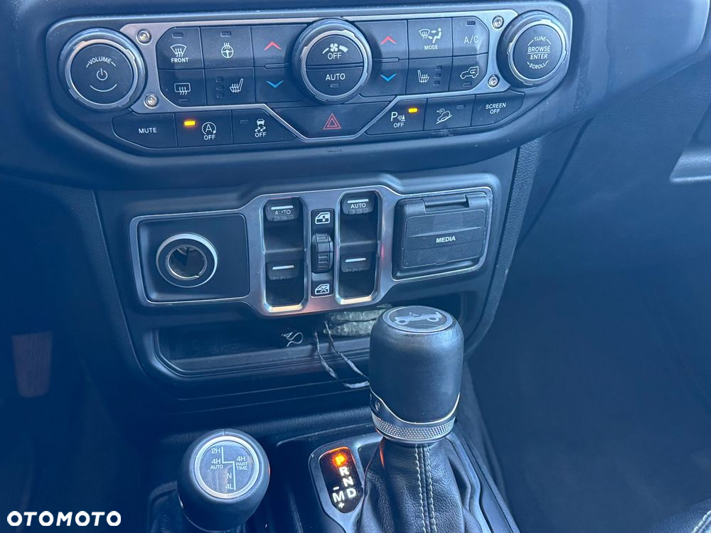 Jeep Wrangler Unlimited GME 2.0 Turbo Rubicon - 19