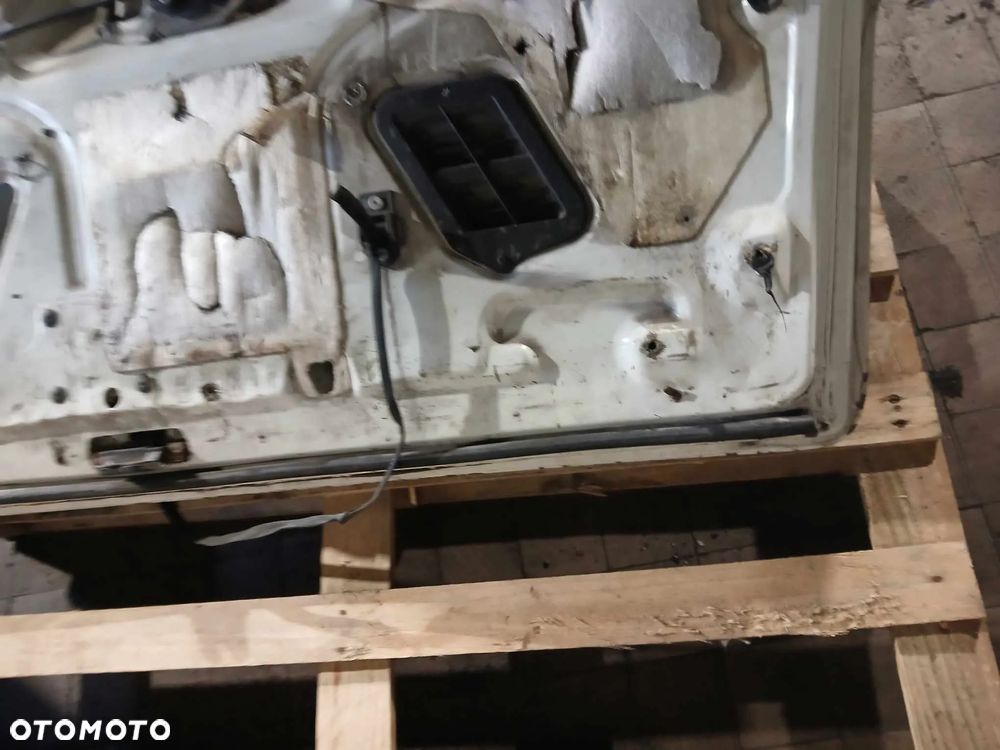 Peugeot Partner Klapa Bagażnika - 7