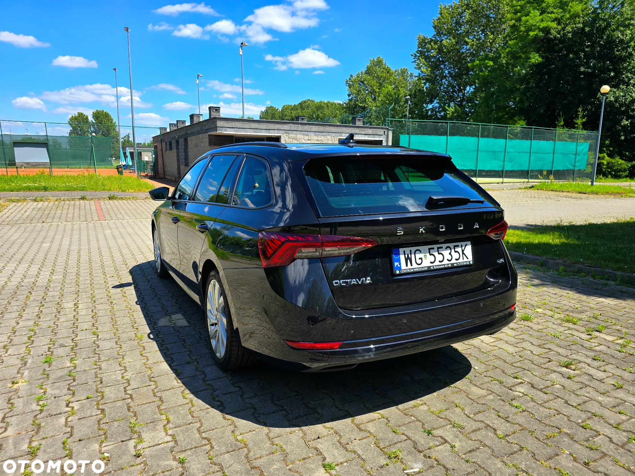 Skoda Octavia 2.0 TDI 4x4 Style DSG - 11