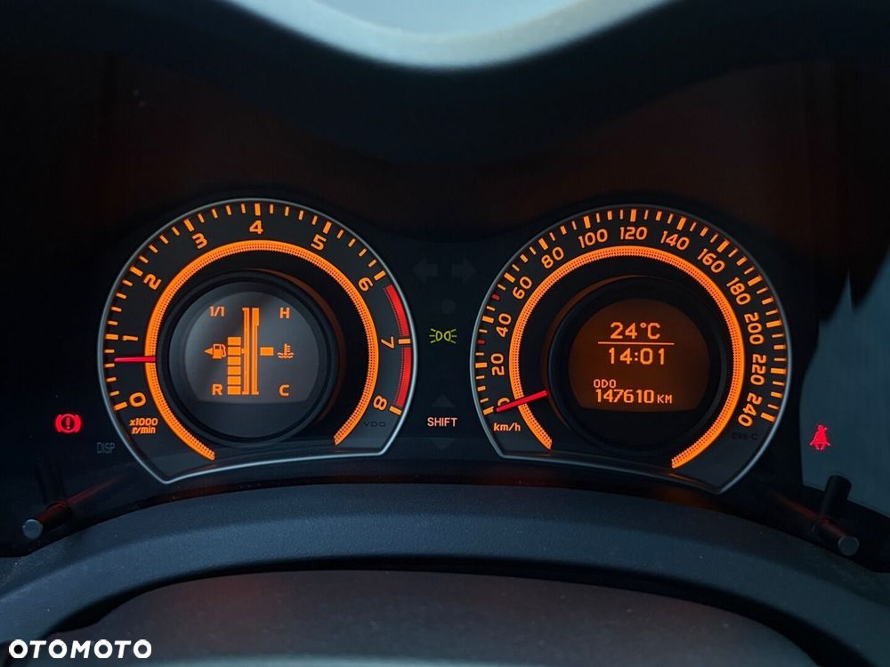 Toyota Auris 1.33 VVT-i Terra - 17