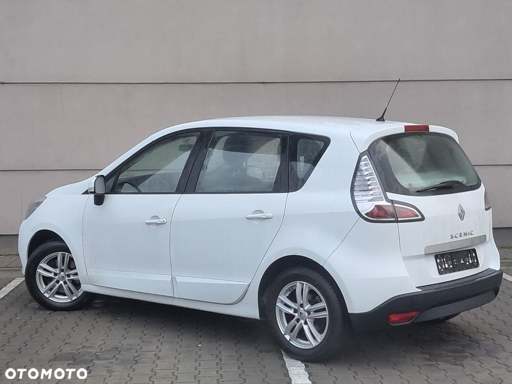 Renault Scenic 1.6 16V Authentique Euro5 - 11