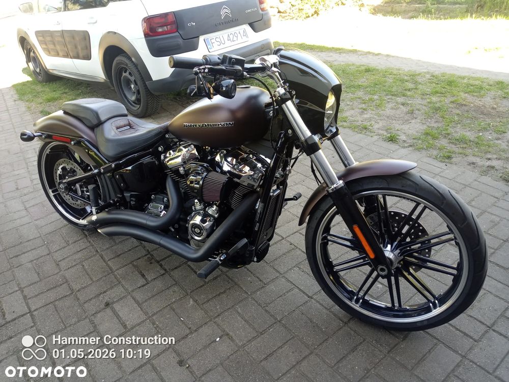 Harley-Davidson FXSB Breakout - 11