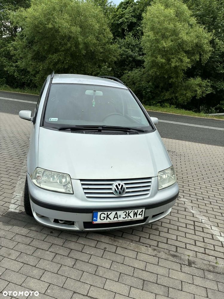 Volkswagen Sharan - 1