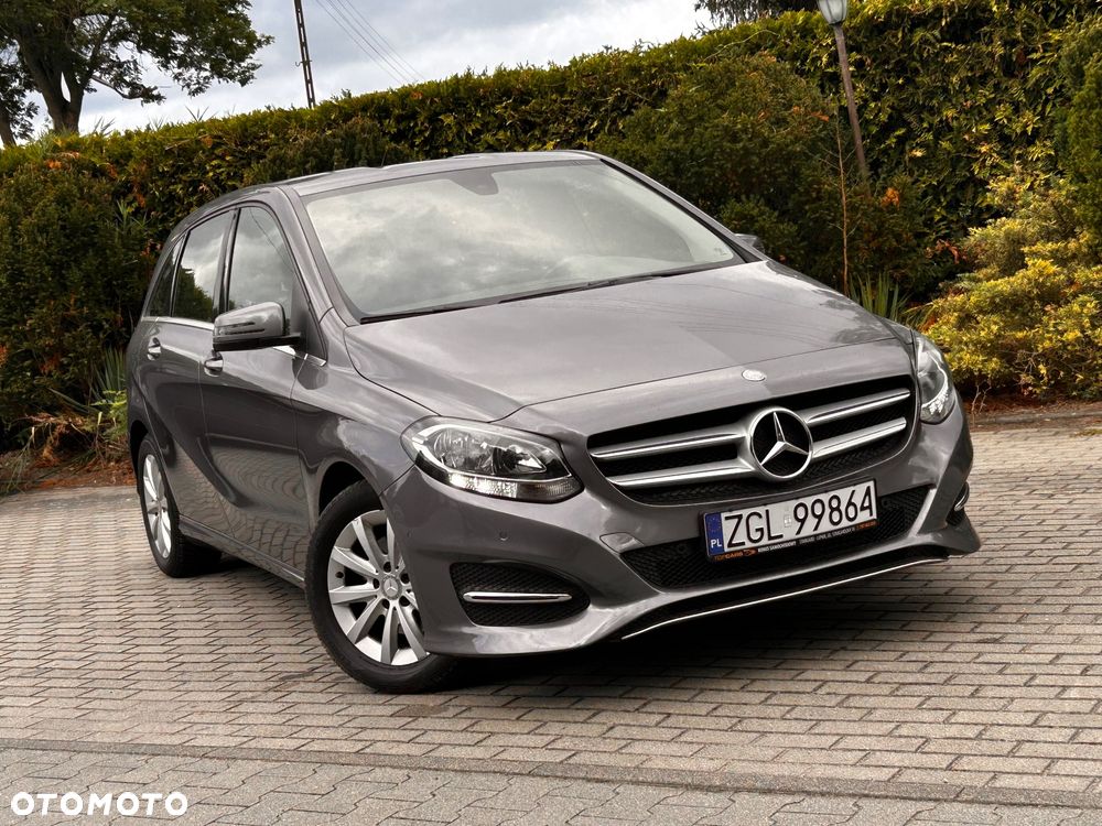 Mercedes-Benz Klasa B 180 7G-DCT Style - 11