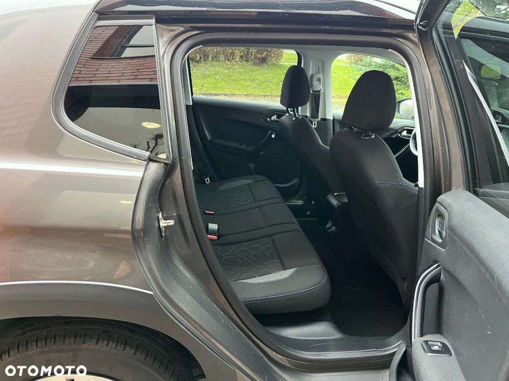 Peugeot 2008 PureTech 82 Signature - 23