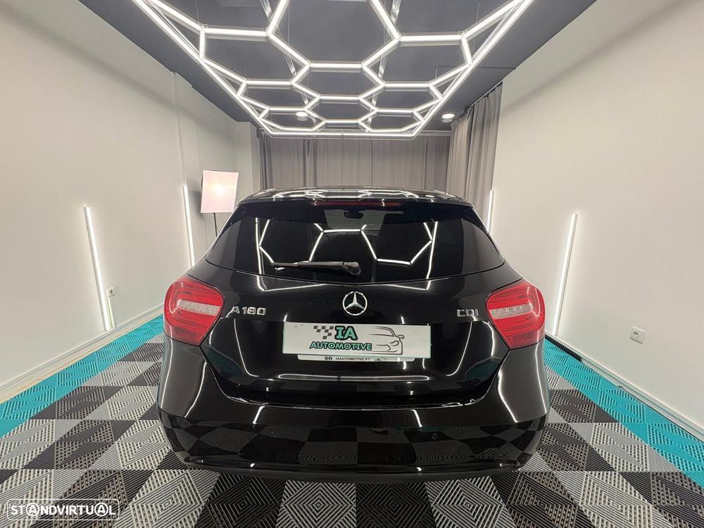 Mercedes-Benz A 180 CDI (BlueEFFICIENCY) Urban - 6