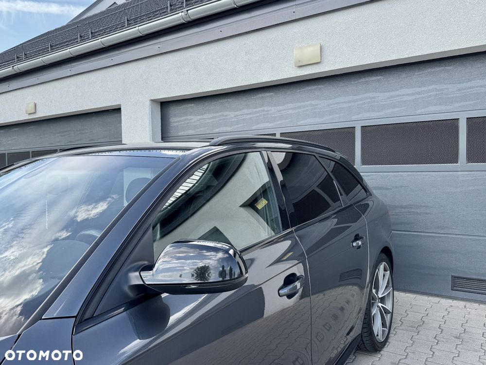 Audi A4 Avant 2.0 TDI DPF quattro S tronic S line Sportpaket - 13