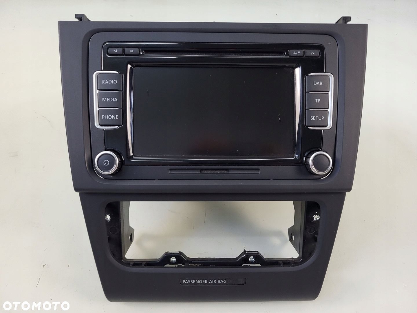 VW GOLF VI LIFT RADIO EKRAN MONITOR WYŚWIETLACZ RAMKA WTYCZKA - 1