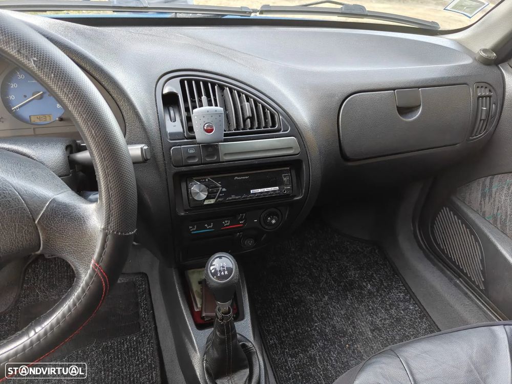 Citroën Saxo 1.4i VTS - 15