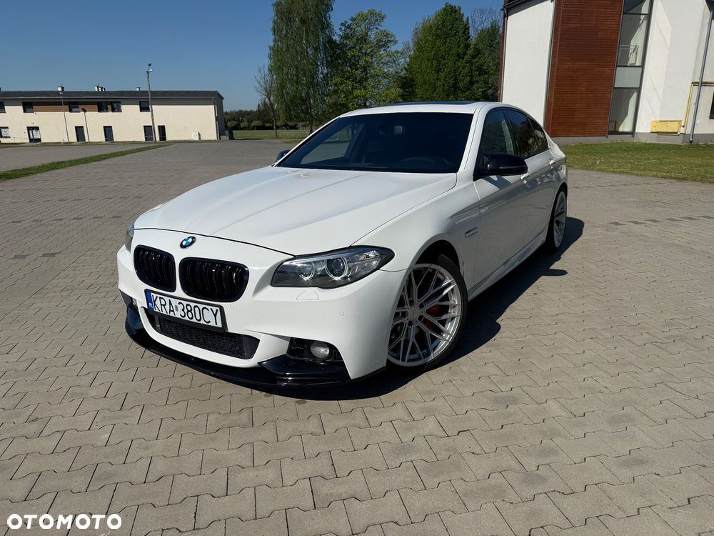 BMW Seria 5 550i - 3