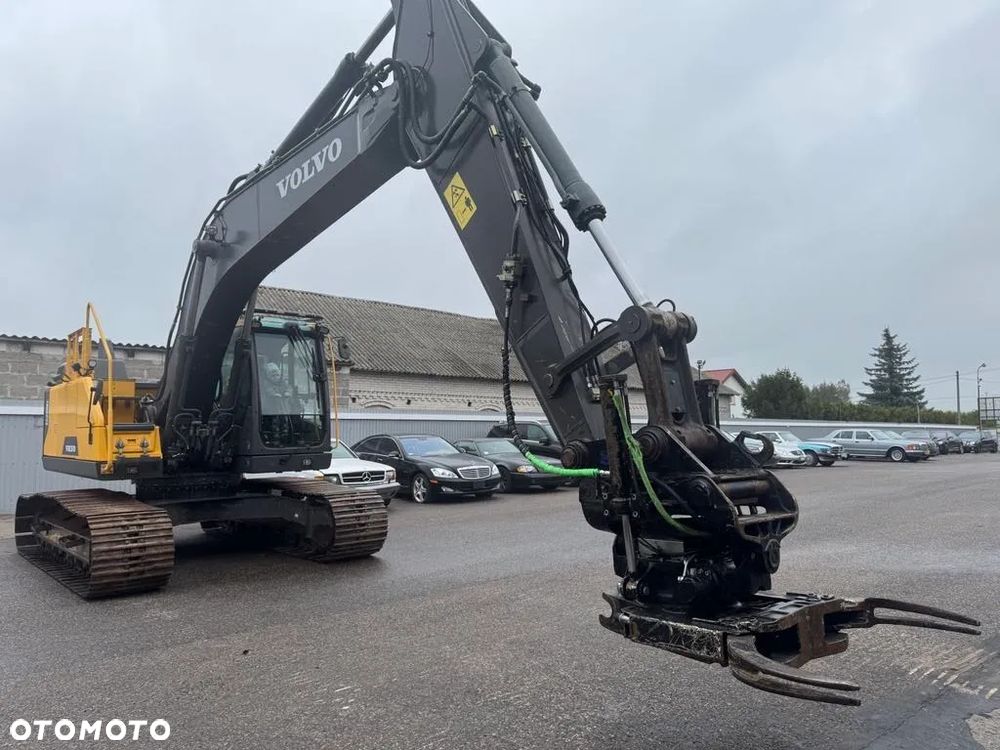 Volvo ec 220 el - 10