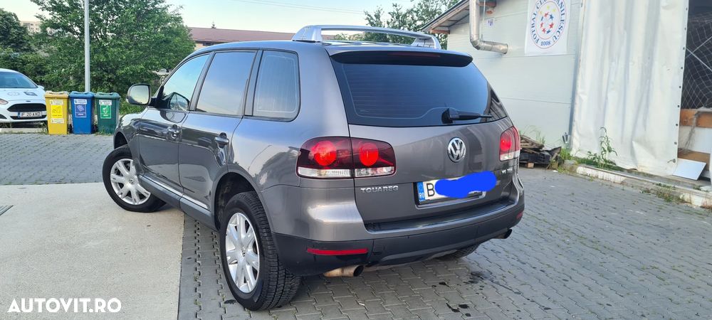 Volkswagen Touareg - 4