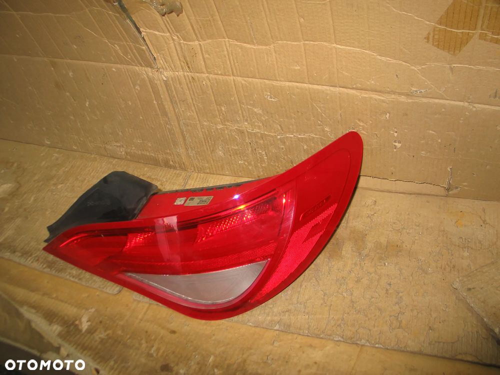 lampa tyl tylna mercedes CLA C117 W117 A1179061800 oryginal - 7