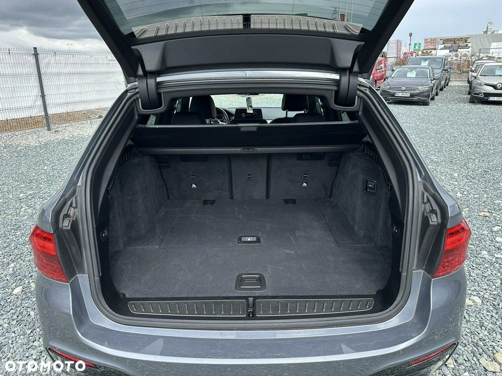 BMW Seria 5 520d Touring M Sport Edition - 35