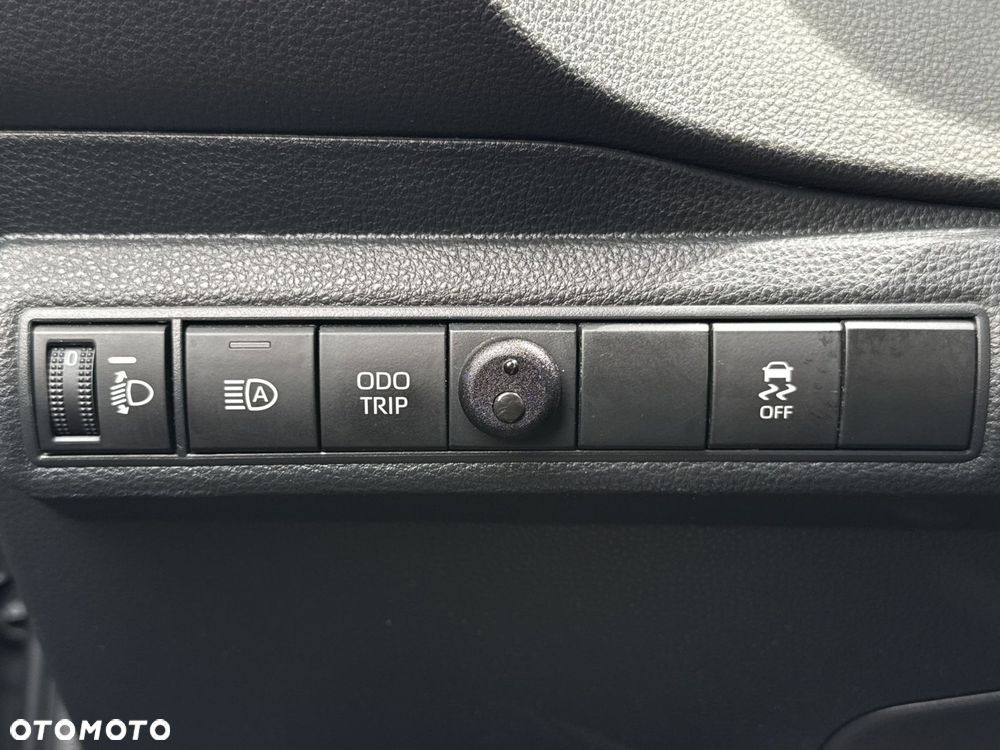 Toyota Corolla 1.8 Hybrid Comfort - 19