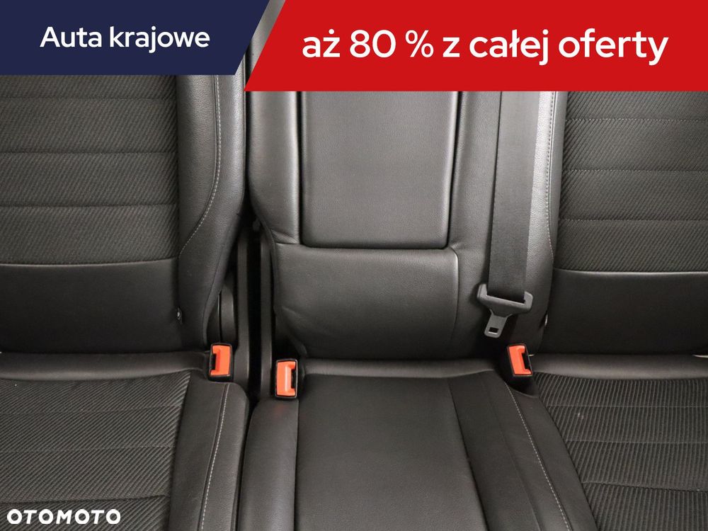 Ford Kuga - 12