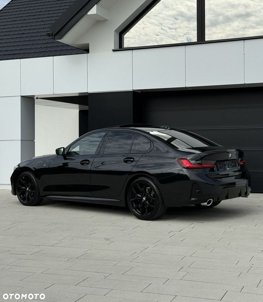 BMW Seria 3 320d xDrive mHEV M Sport sport - 2