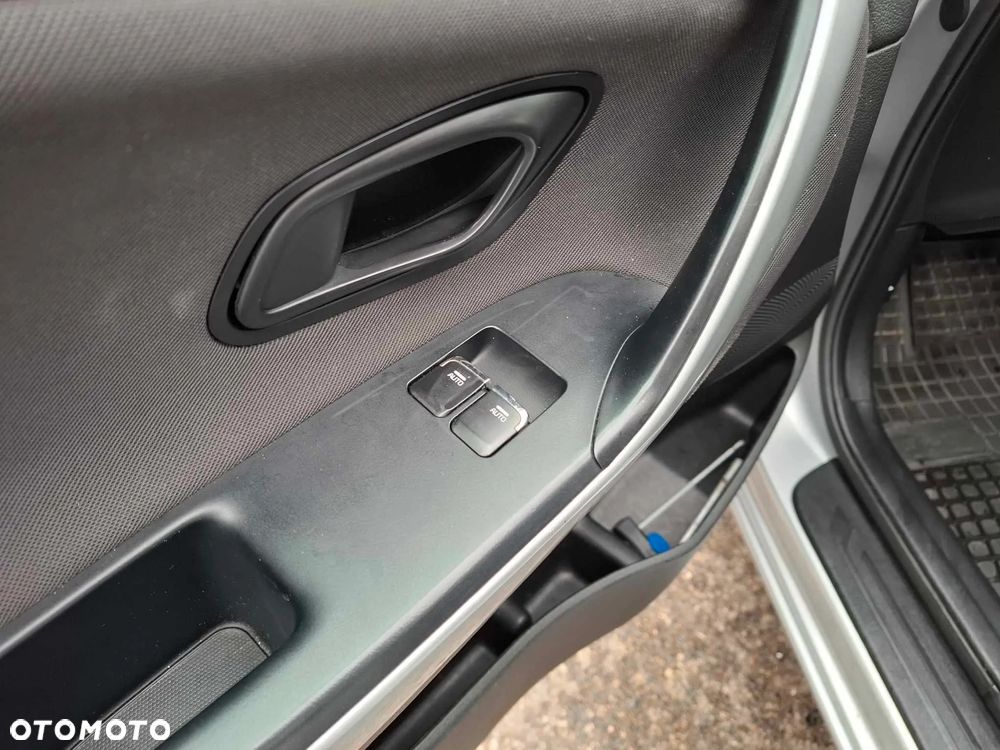 Kia Ceed Cee'd 1.4 CRDi S - 7