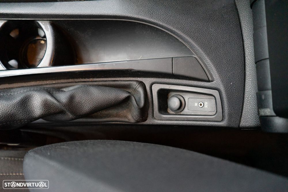 BMW 116 d DPF Edition Sport - 25