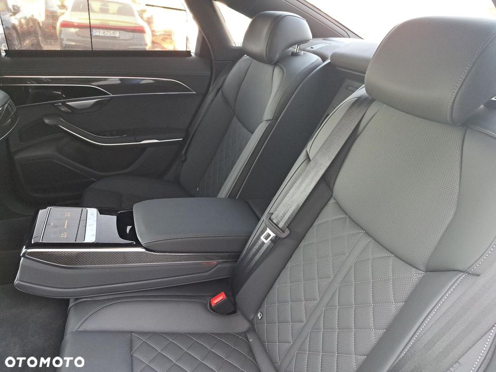 Audi S8 TFSI mHEV Quattro Tiptr - 17