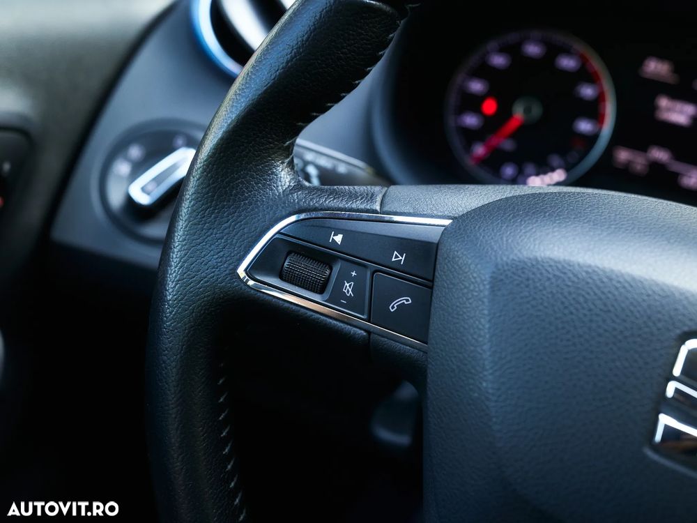 Seat Ibiza 1.2 TSI CONNECT - 22