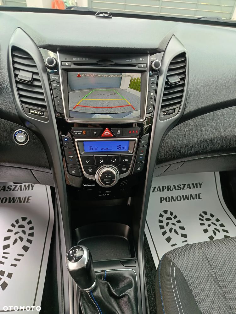 Hyundai i30 blue 1.6 GDI YES Gold - 33
