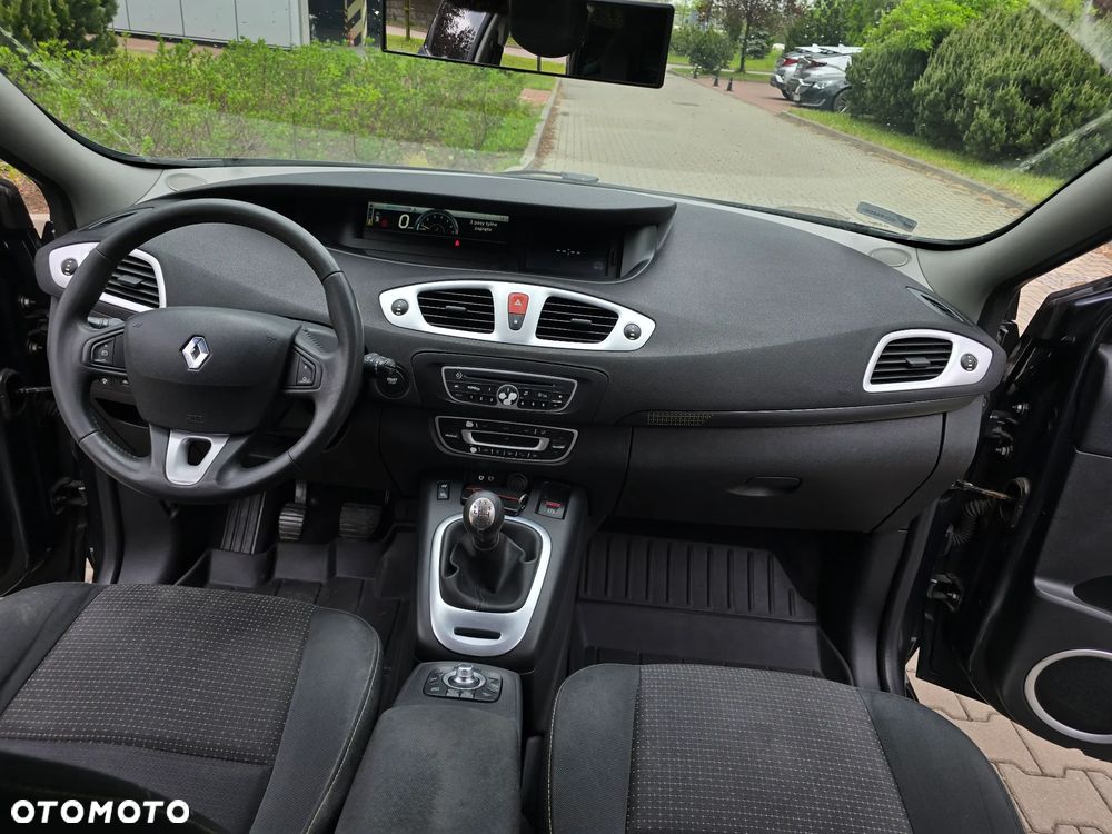 Renault Scenic TCe 130 Dynamique - 16