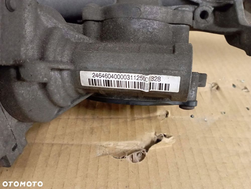 MERCEDES W246 MAGLOWNICA PRZEKŁADNIA KIEROWNICZA EUROPA 2464604000 - 4