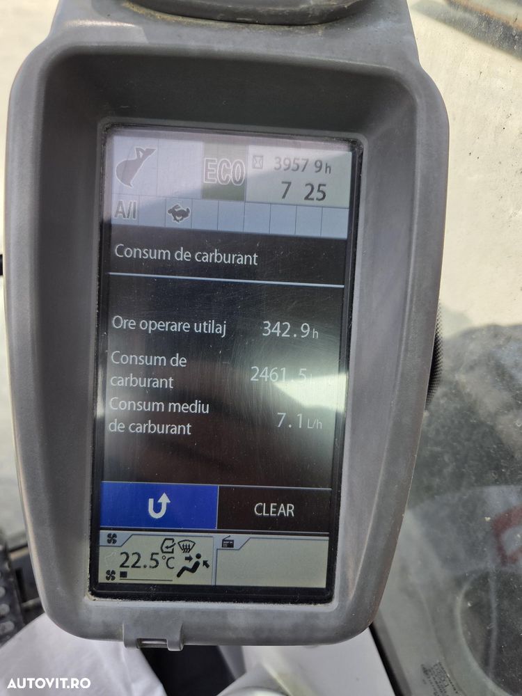 Hitachi ZX135US-6, 15t, 2018, 3.958h, PADURI CAUCIUC NOI, CUPLA RAPIDA HIDRAULICA, CUPA LATA NOUA, cupa ingusta, camera spate, camere laterale, Adanc sapare 6m, latime 2,49m, ridica 7t, consum mediu 7l/h, posibil leasing 3 ani-PROMOTIE 79.900 EUR+Tva - 30