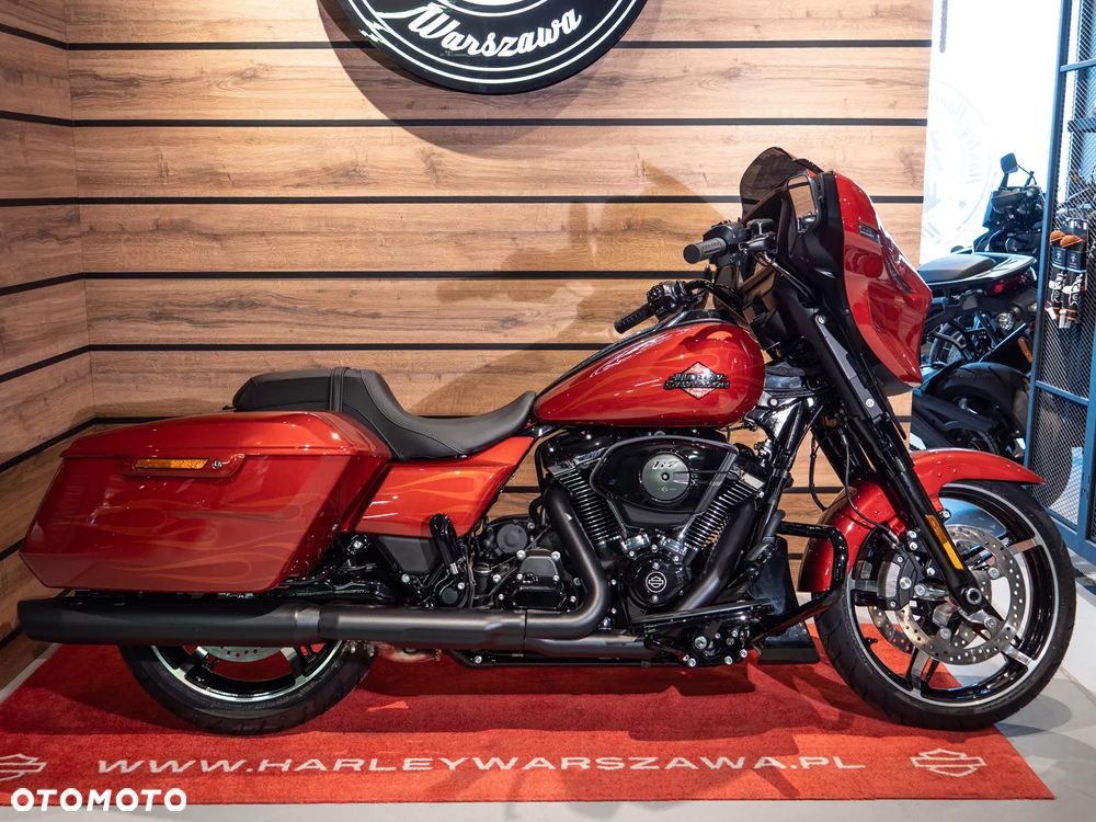 Harley-Davidson Touring Street Glide - 2