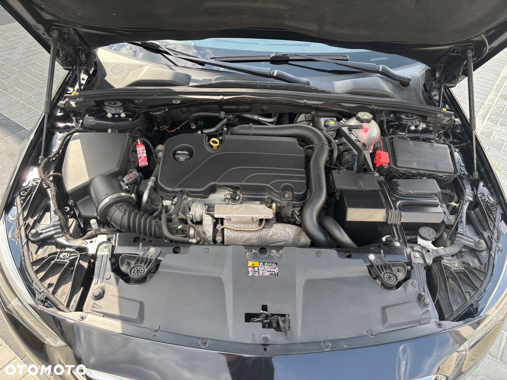 Opel Insignia 1.5 T Innovation S&S Eco - 14