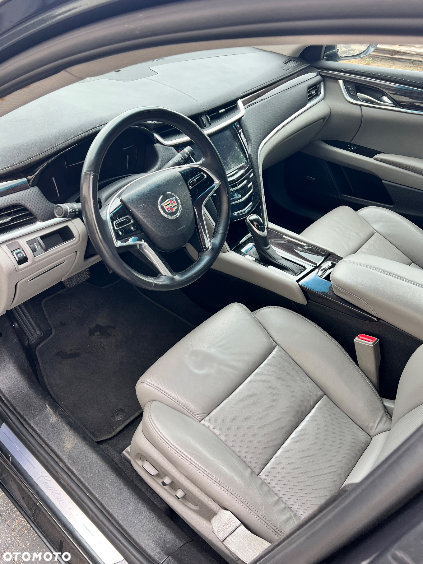 Cadillac XTS - 8