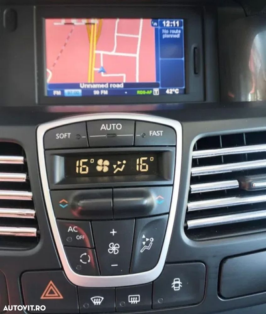 Renault Laguna 1.9 dCi FAP Authentique - 5