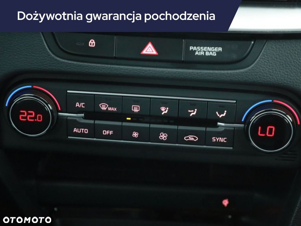 Kia Ceed - 13