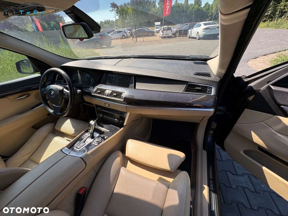 BMW 5GT 530d - 25