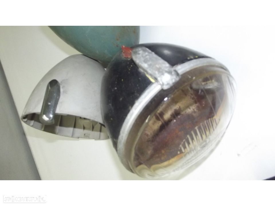 Citroen 2 cv farois da frente redondos completos ou so cocas - 4