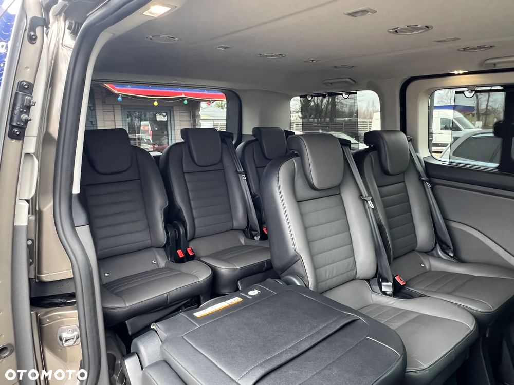 Ford Tourneo Custom 320 L1H1 VA Autm Titanium X - 24