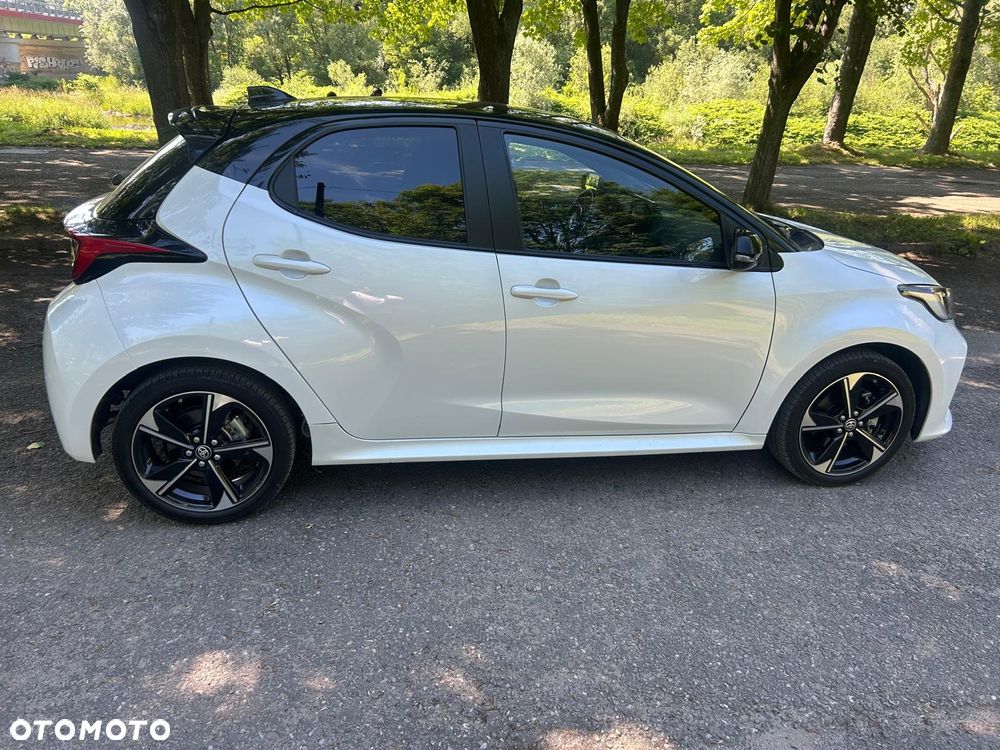 Toyota Yaris Hybrid 1.5 Executive - 5