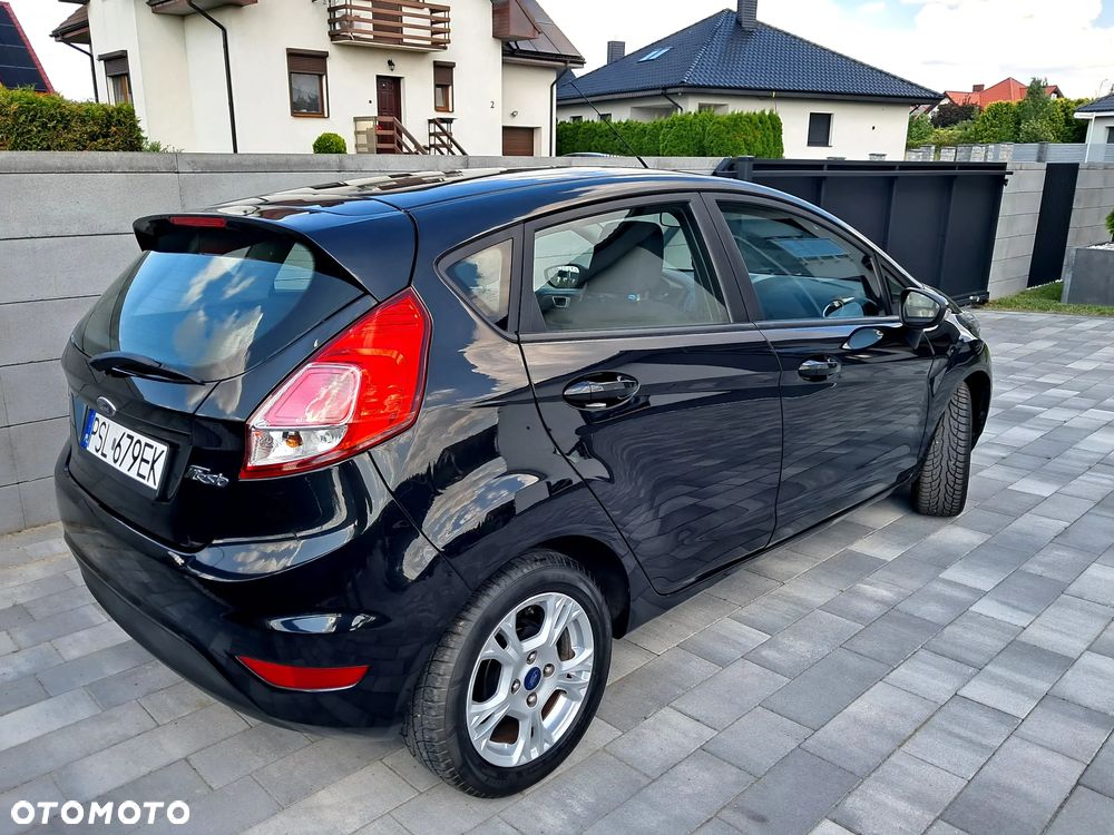 Ford Fiesta 1.0 Celebration - 19