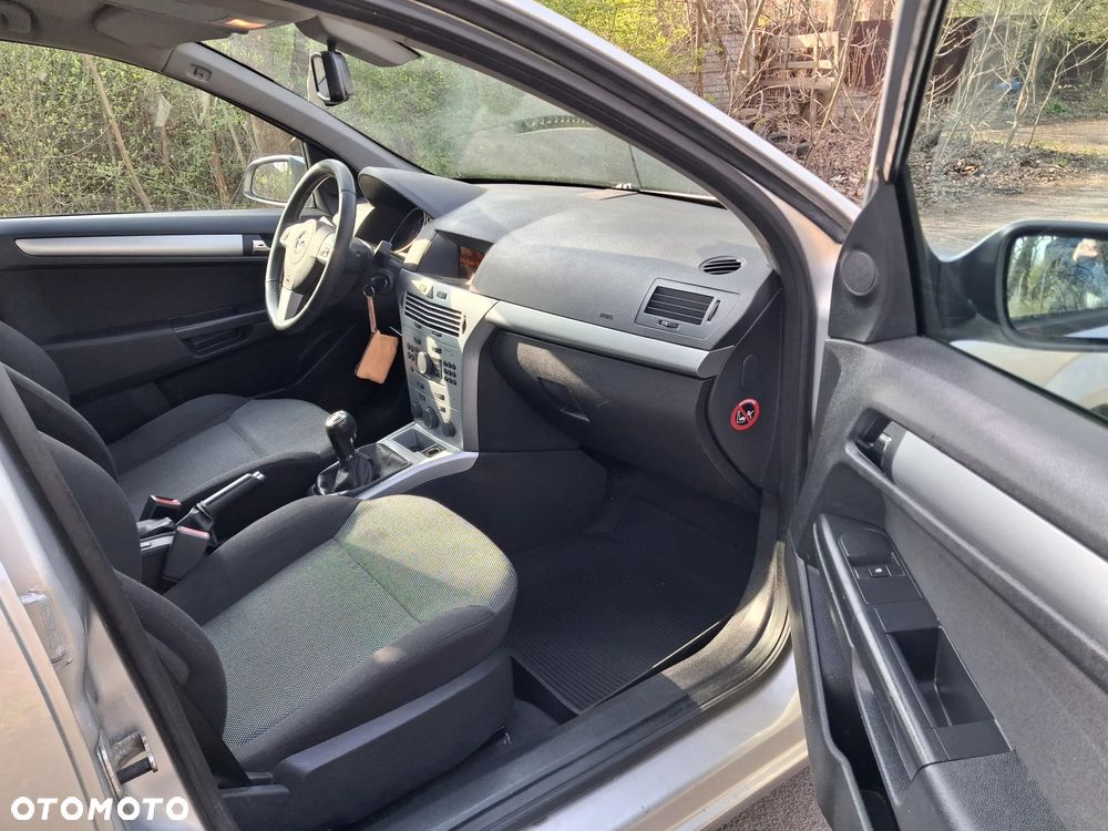 Opel Astra - 9